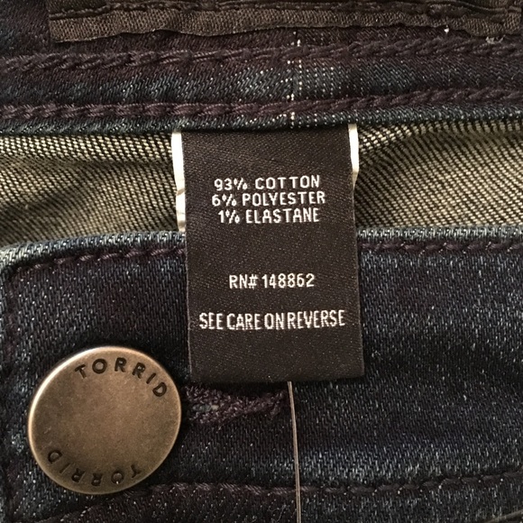 Torrid Cropped Luxe Skinny Jeans - Dark Wash - Picture 7 of 8